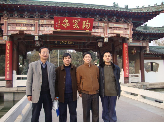 1661087255565549.jpg 2011040922304388.jpg